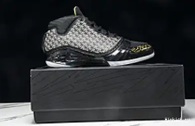 Room Trophy Jordan 23 Black 0512